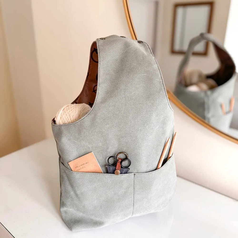 Della Q Nora Bucket Bag