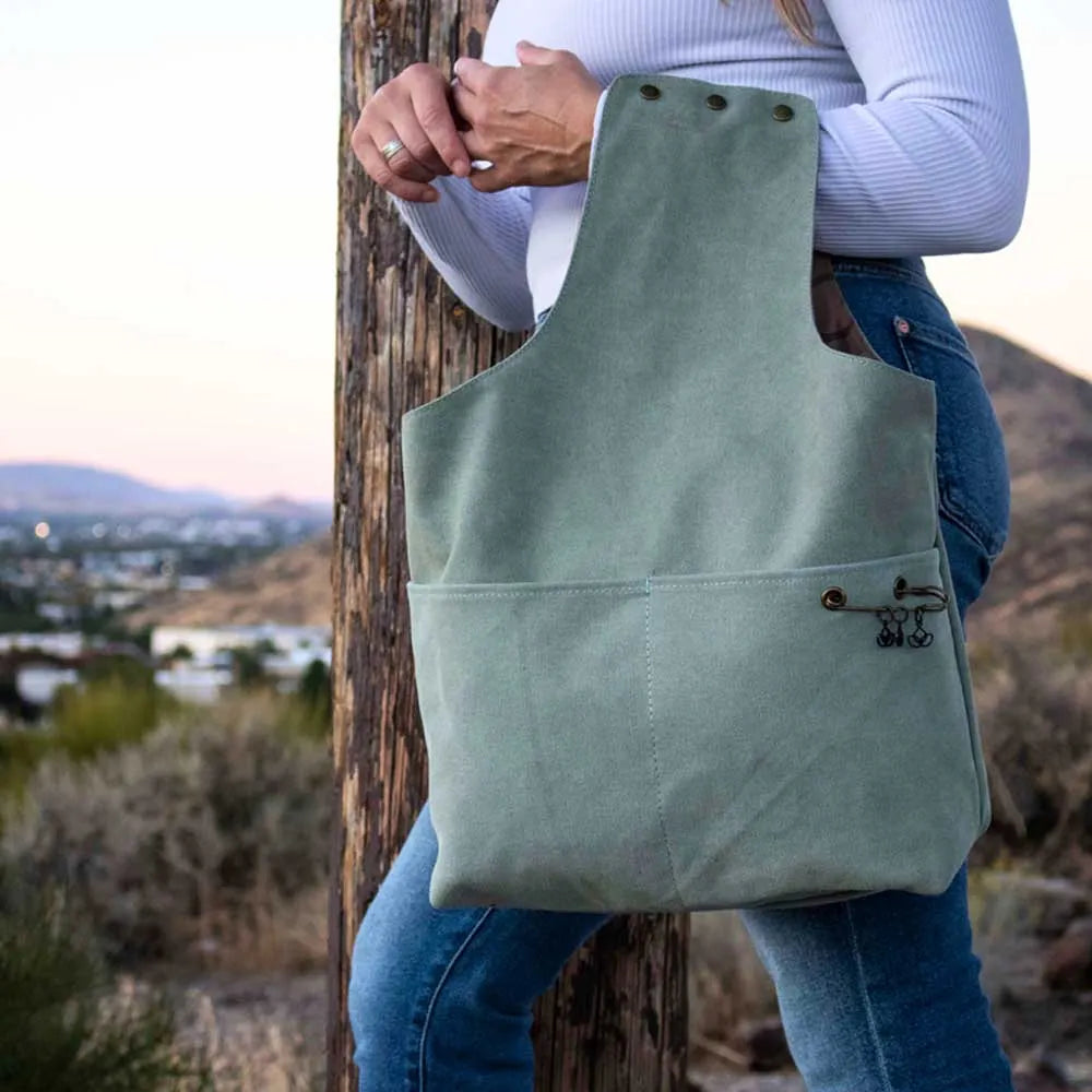 Della Q Nora Bucket Bag