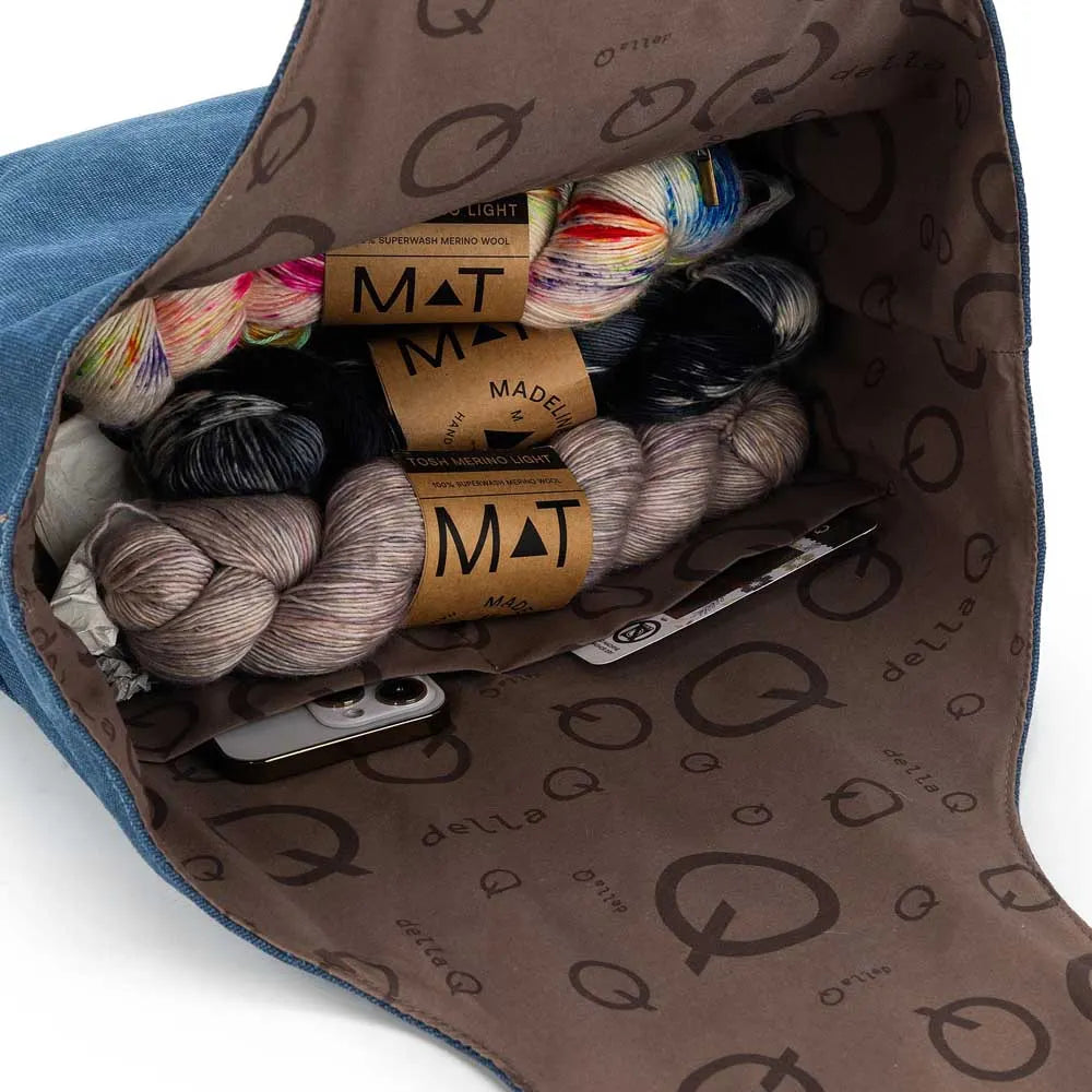 Della Q Nora Bucket Bag
